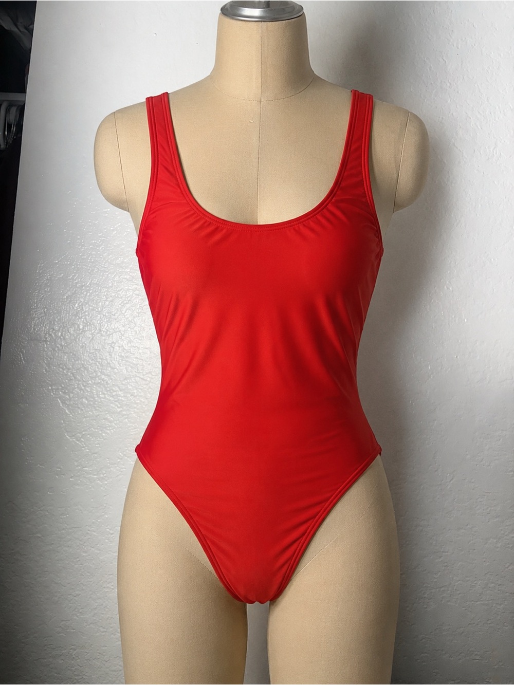 Classic Scoop-Back One-Piece Swimsuit - RedOrange